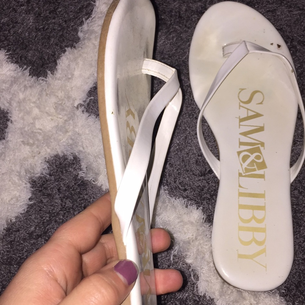 Sandals - Picture 2 of 3